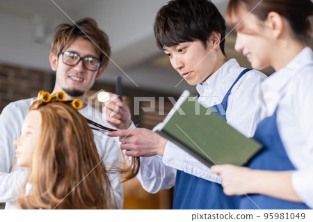 美容師學習實踐 95981049