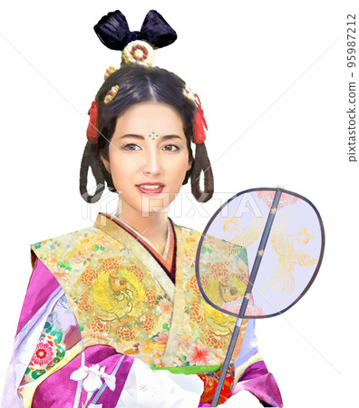 Woman in Tenpyo costume 95987212