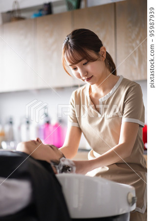 美容院美容院洗髮水 95987939