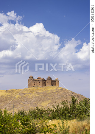 La Calahorra castle, Andalusia, Spain La Calahorra castle, Andalusia, Spain 95988365