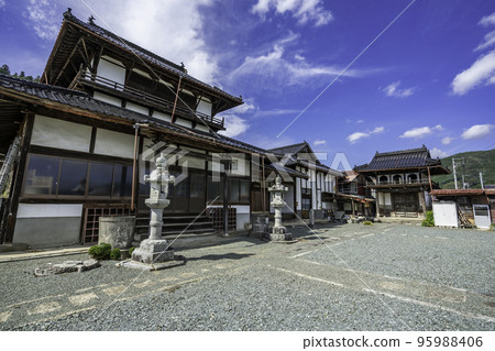 Townscape of Tojo on the grounds of Saihoji Temple, Shobara City, Hiroshima Prefecture 95988406
