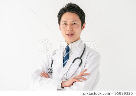醫生男性白背 95989320