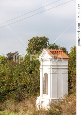 calvary chapel near Hnanice, Znojmo Region, Czech Republic calvary chapel near Hnanice, Znojmo Region, Czech Republic 95989456