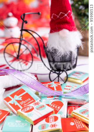 那不勒斯巧克力聖誕形象 那不勒斯巧克力聖誕形象 95990513