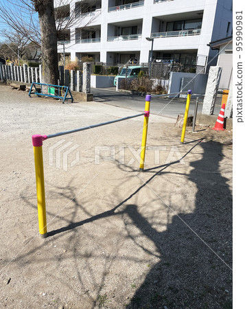 Iron bar in the precincts of the shrine 95990981
