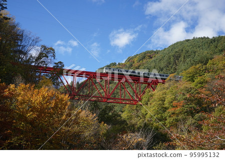 JR Kamaishi Line, which also runs steam locomotives (Galaxy Dream Line Kamaishi Line) 95995132