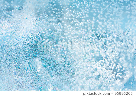 Carbonated water Carbonated water 95995205