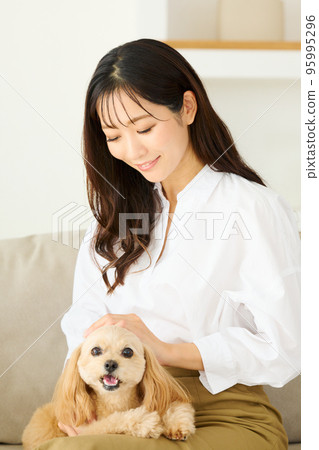 Living with dogs Living with dogs 95995296