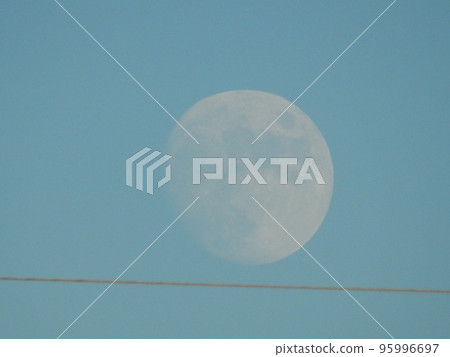 Thirteen nights 95996697