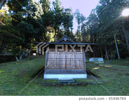 Goryo Shrine, the inner shrine of Wakamiko Shrine in Uedano, Arakawa, Chichibu City, Saitama Prefecture 95996769