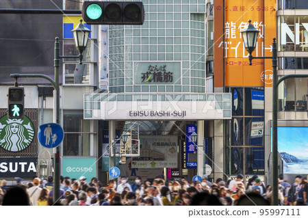 Namba Ebisubashisuji Shopping Street overflowing with people 95997111