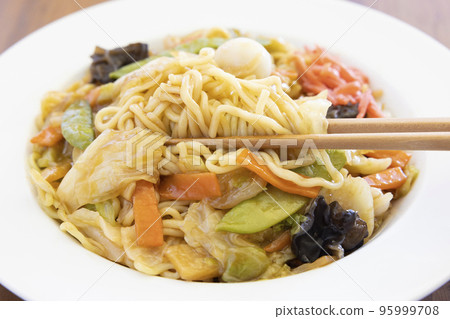 Delicious Gomoku Ankake Yakisoba Delicious Gomoku Ankake Yakisoba 95999708