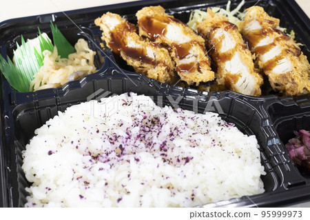 Delicious fillet cutlet bento Delicious fillet cutlet bento 95999973