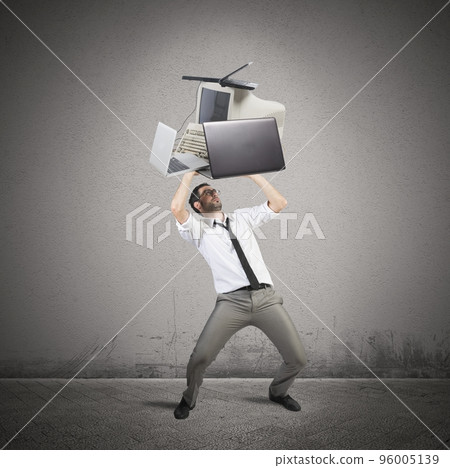 Working tired businessman 96005139