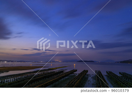 瀨戶內晨星和天蠍座的早春星空 96010379