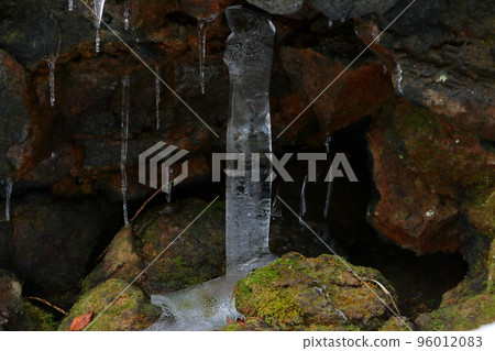Hallasan valley ice, valley, winter, icicle, ice, snow, 96012083