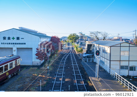 大間站上行渡良瀨惠國鐵道初秋景色 96012921