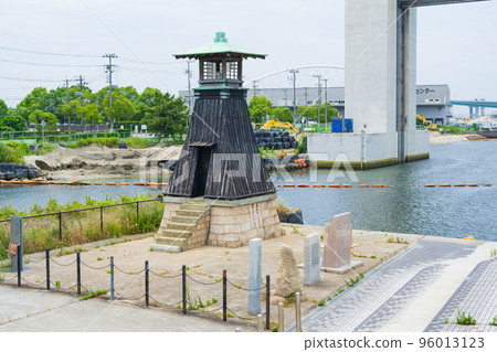 Imazu Lighthouse in Nishinomiya City, Hyogo Prefecture 96013123