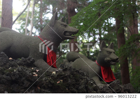 Reikozuka的豐川稻荷神社狐狸 Reikozuka的豐川稻荷神社狐狸 96013222