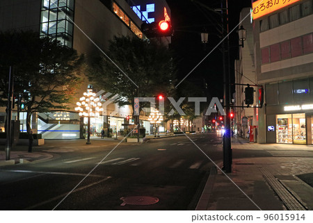 Vegetable garden street at night (Morioka city) 96015914