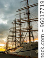 日落和日本丸 96017719