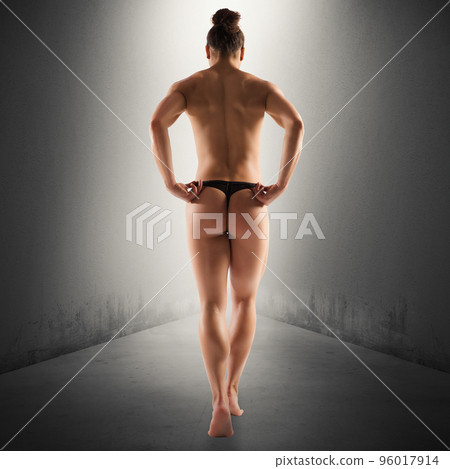 Muscular back Muscular back 96017914