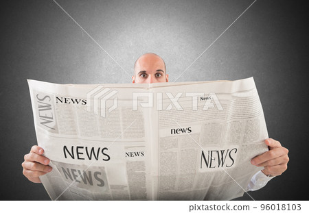 Stunning news in the newspaper 96018103