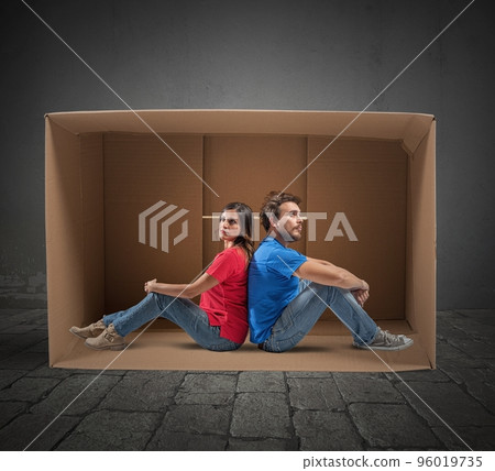 Family with economic problems Family with economic problems 96019735