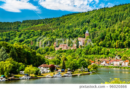 Zwingenberg Castle above the Neckar river in Odenwald - Baden-Wurttemberg, Germany Zwingenberg Castle above the Neckar river in Odenwald - Baden-Wurttemberg, Germany 96020866
