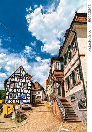 Architecture of Hirschhorn town on the Neckar river in Hesse, Germany Architecture of Hirschhorn town on the Neckar river in Hesse, Germany 96020868