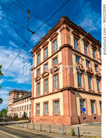 Baroque Palace in Mannheim - Baden-Wuerttemberg State of Germany 96020899