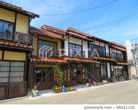 鳥取縣倉吉市白牆倉庫鎮 96021156