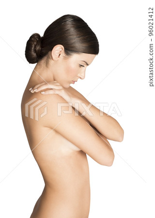 Naked girl portrait 96021412