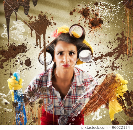 Cleaning dirty glass 96022154