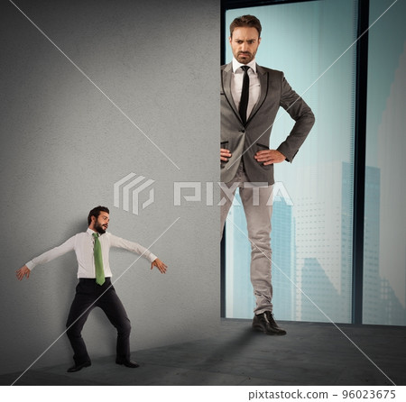 Hide from big boss 96023675