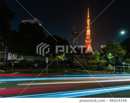 [Tokyo] Night view of Tokyo Tower from Roppongi Sightseeing 96024346