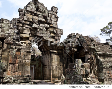 Architecture of ancient temple complex Angkor, Siem Reap Architecture of ancient temple complex Angkor, Siem Reap 96025506