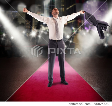 Glory of a successful man 96025850