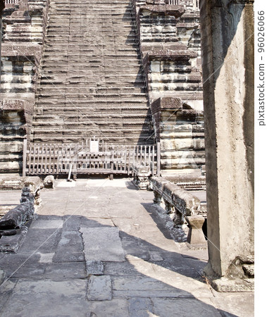 Architecture of ancient temple complex Angkor, Siem Reap Architecture of ancient temple complex Angkor, Siem Reap 96026066