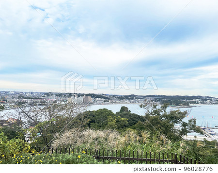 The sea seen from Enoshima_03 The sea seen from Enoshima_03 96028776