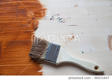 在木頭上作畫 96031607