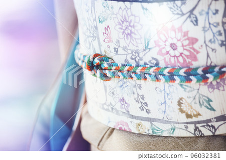 和服女性 和服女性 96032381