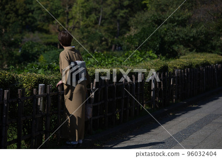 和服女性 和服女性 96032404