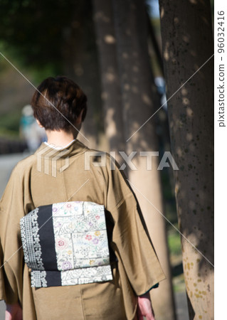 和服女性 96032416