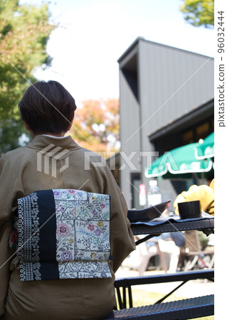 和服女性 和服女性 96032444