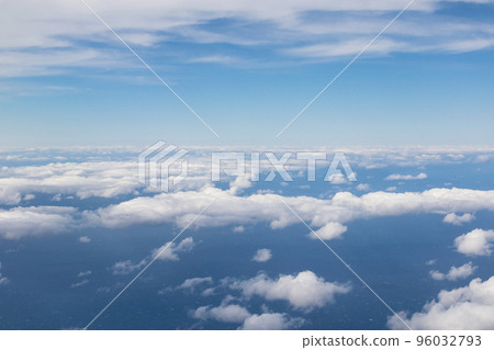 Autumn clouds seen from an airplane 96032793