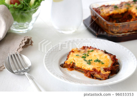 茄子肉焗茄子焗烤 96033353