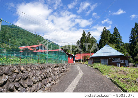 奧山梨早川山村[山梨縣早川町Sabashiri村]] 96033375
