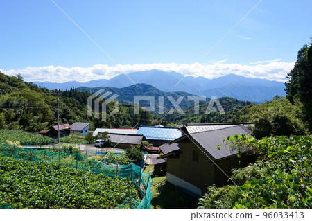 小長谷山上的村莊[山梨縣身延町] 96033413