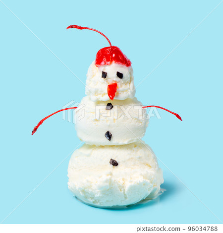 funny creative concept of scoops ice cream snowman 96034788